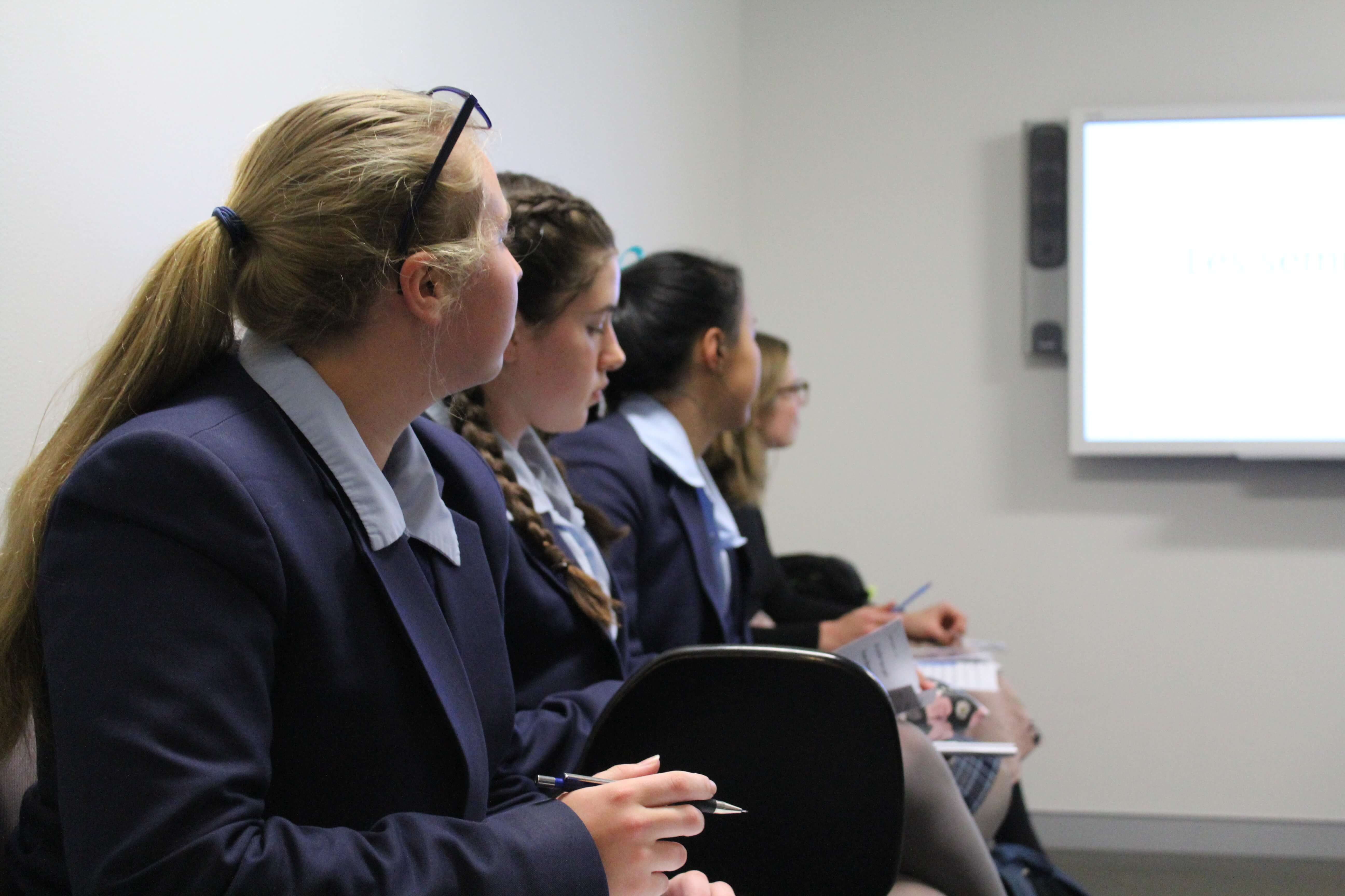 Four students in a workshop at Alliance Francaise de Sydney. 